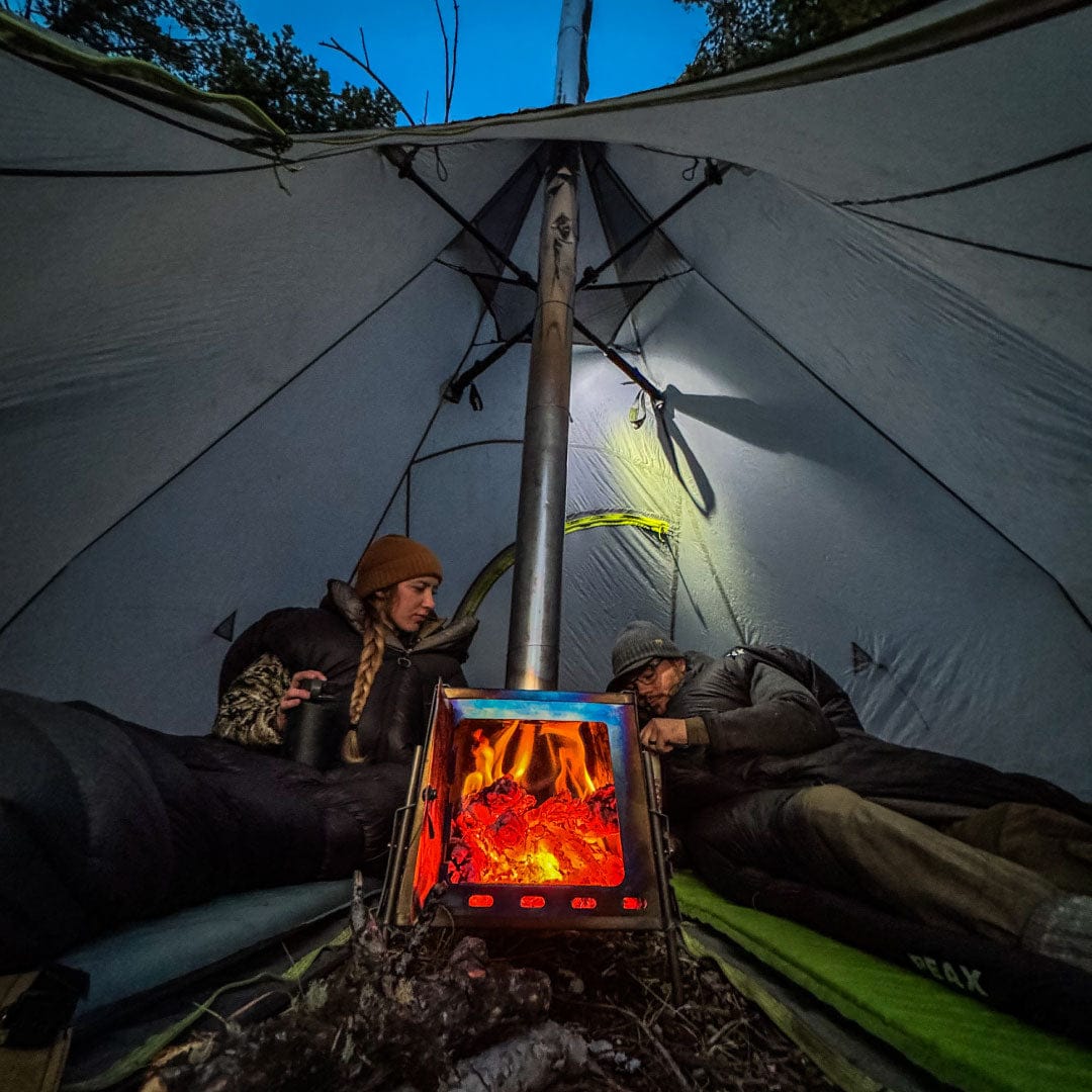 SOLITUDE 4 TIPI TENT [SILNYLON]