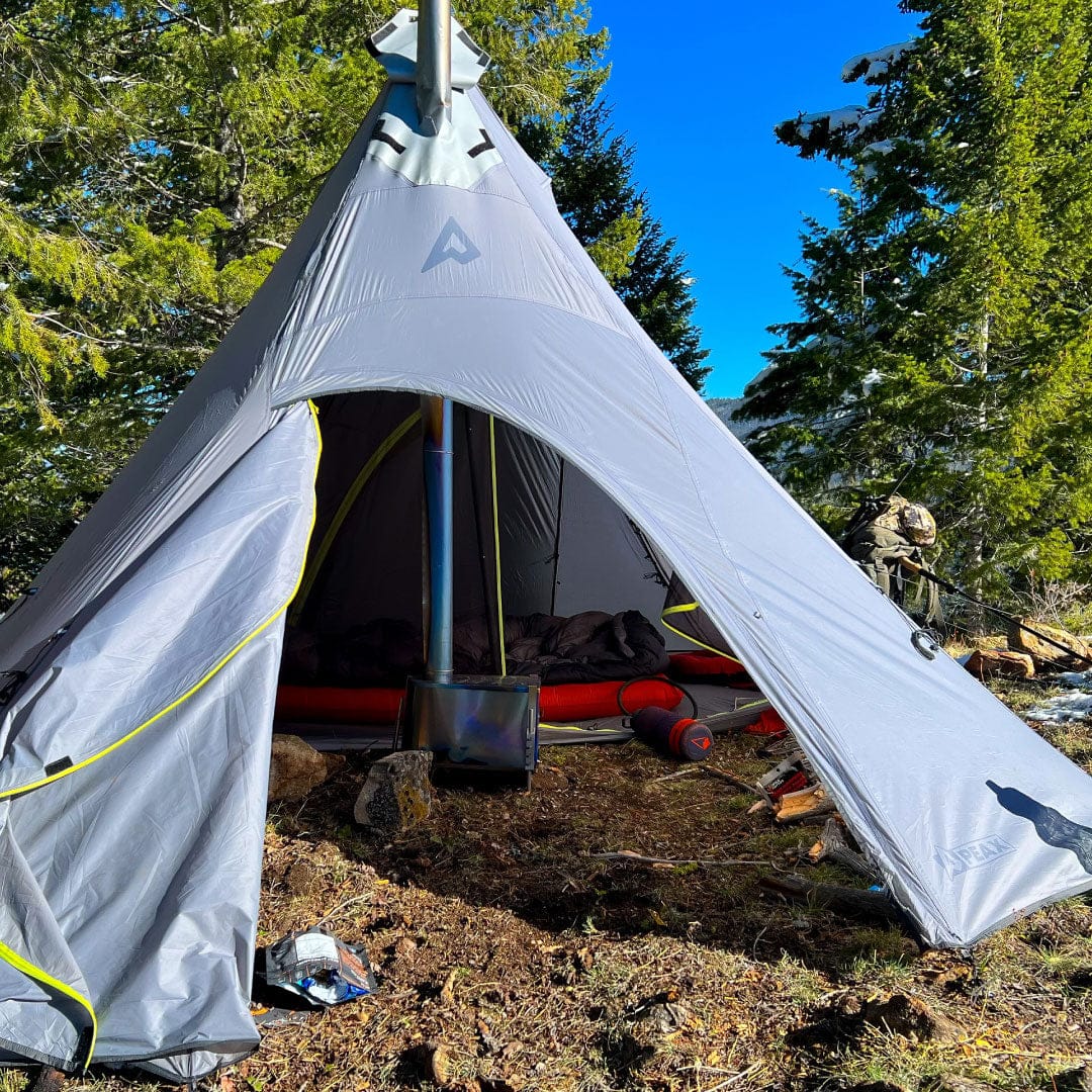 SOLITUDE 4 TIPI TENT [SILNYLON]